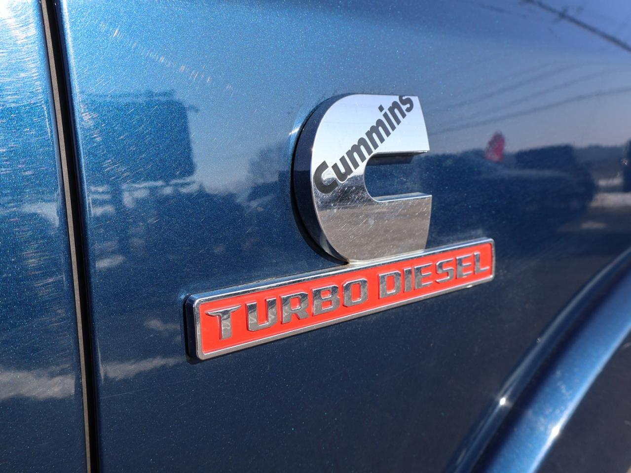 2019 RAM 3500 LARAMIE-LONGHORN DIESEL 4WD CERTIFIED *ACCIDENT FREE* CAMERA NAV BLUETOOTH LEATHER HEATED SEATS SUNROOF CRUISE ALLOYS Photo