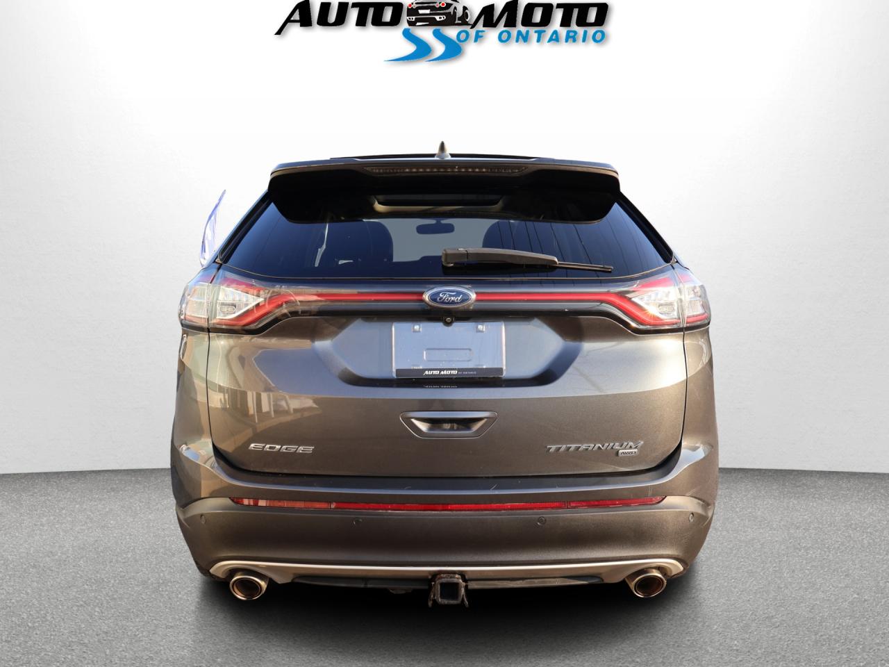 2017 Ford Edge TITANIUM AWD CERTIFIED *1 OWNER*26 SERVICE* CAMERA NAV BLUETOOTH LEATHER HEATED SEATS PANO ROOF CRUISE ALLOYS Photo4