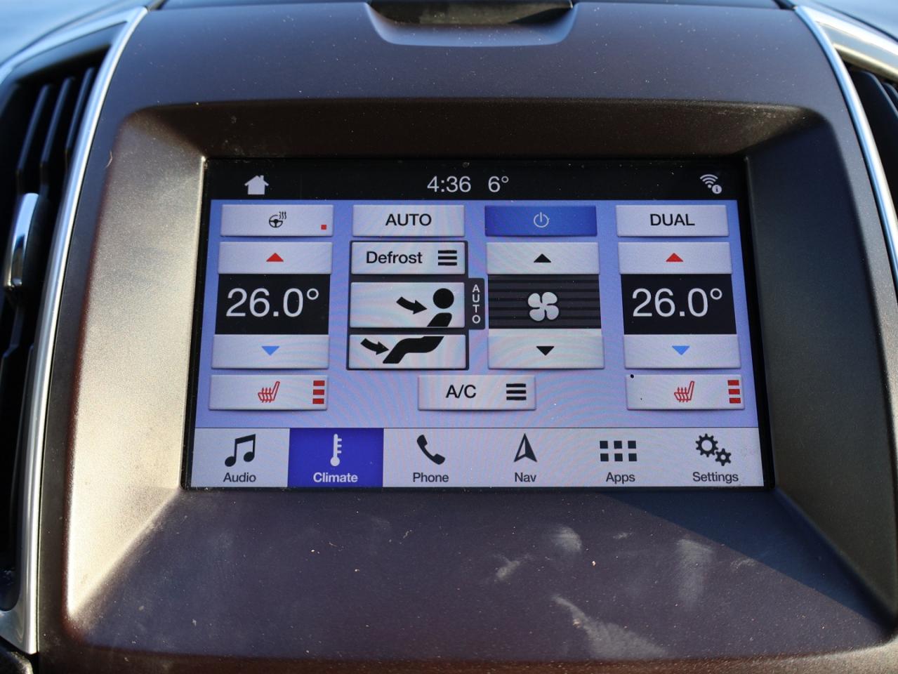 2017 Ford Edge TITANIUM AWD CERTIFIED *1 OWNER*26 SERVICE* CAMERA NAV BLUETOOTH LEATHER HEATED SEATS PANO ROOF CRUISE ALLOYS Photo