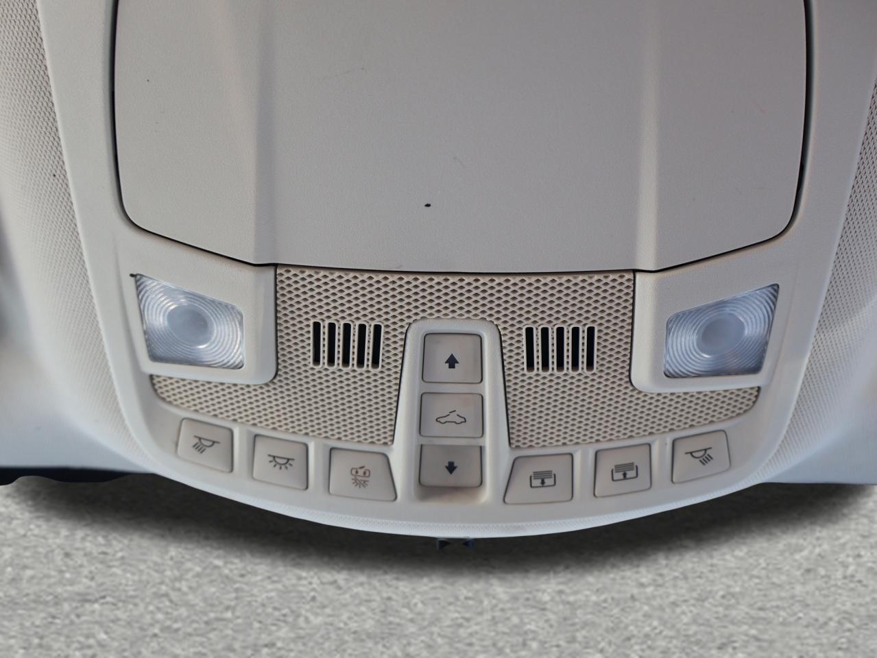 2017 Ford Edge TITANIUM AWD CERTIFIED *1 OWNER*26 SERVICE* CAMERA NAV BLUETOOTH LEATHER HEATED SEATS PANO ROOF CRUISE ALLOYS Photo