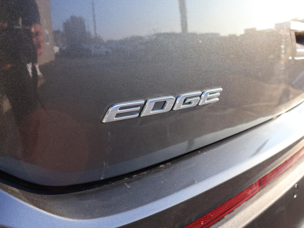 2017 Ford Edge TITANIUM AWD CERTIFIED *1 OWNER*26 SERVICE* CAMERA NAV BLUETOOTH LEATHER HEATED SEATS PANO ROOF CRUISE ALLOYS Photo