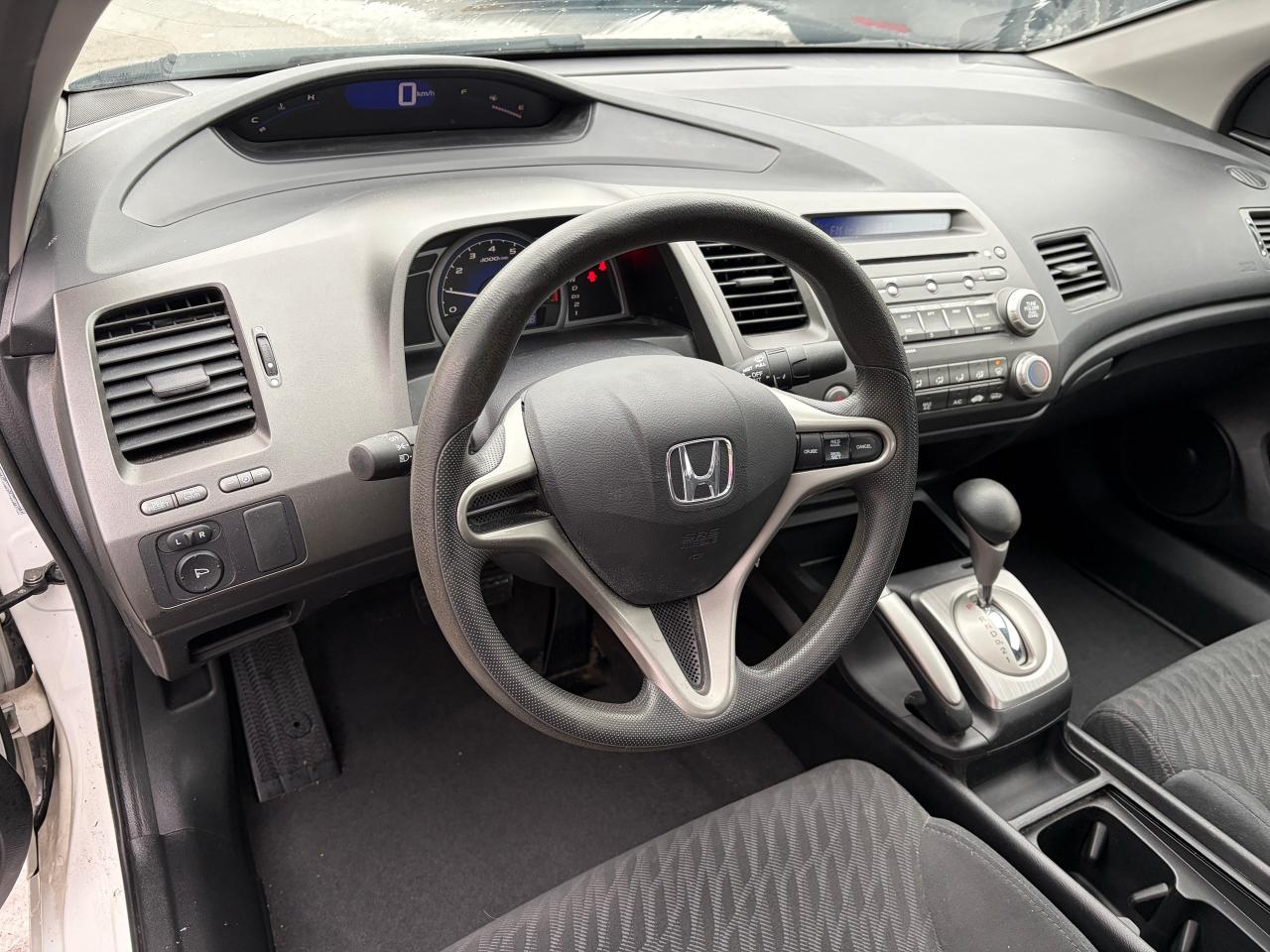 2011 Honda Civic SE  Coupe Photo