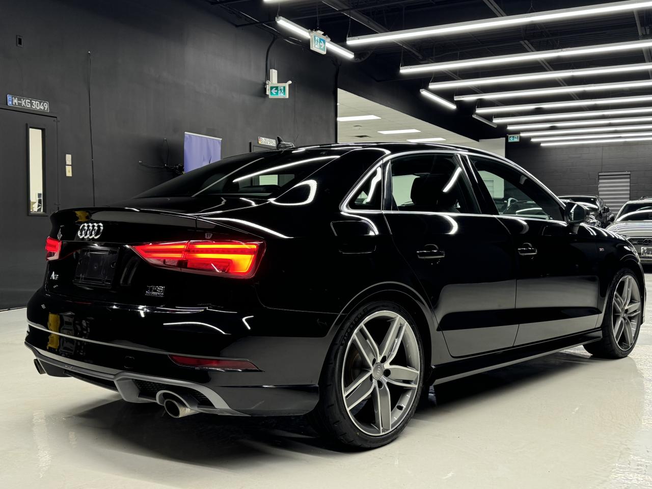 2018 Audi A3 S-LINE|2.0T|BACKUP|DRIVE SELECT| Photo3