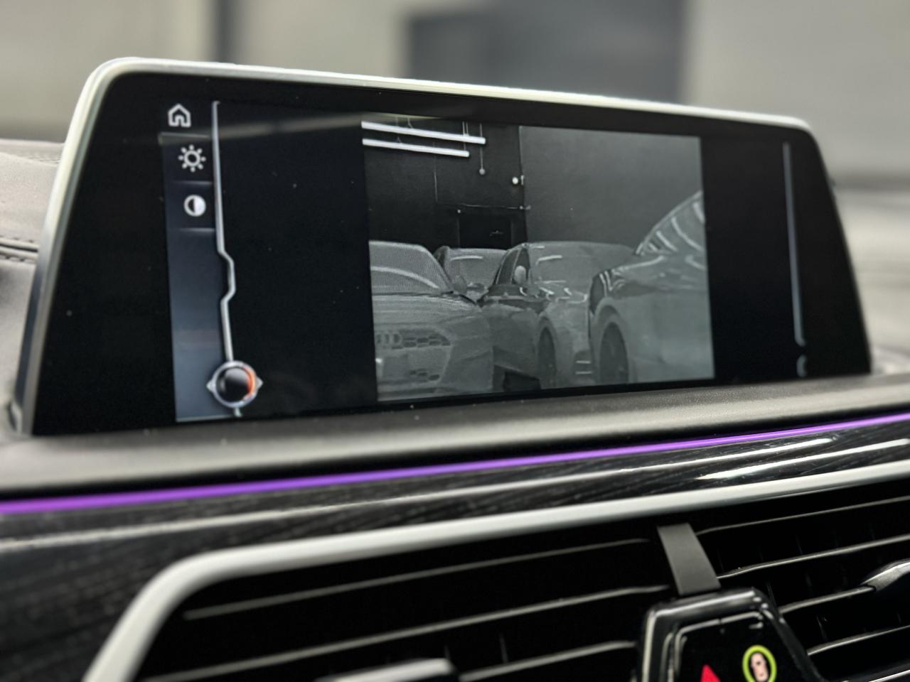 2017 BMW 750i M SPORT|NIGHT VIS|BSM|LKA|360CAM|HK SOUND|MASSAGE| Photo