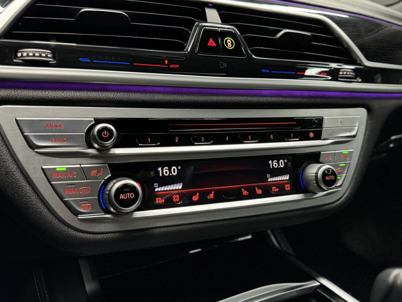 2017 BMW 750i M SPORT|NIGHT VIS|BSM|LKA|360CAM|HK SOUND|MASSAGE| Photo