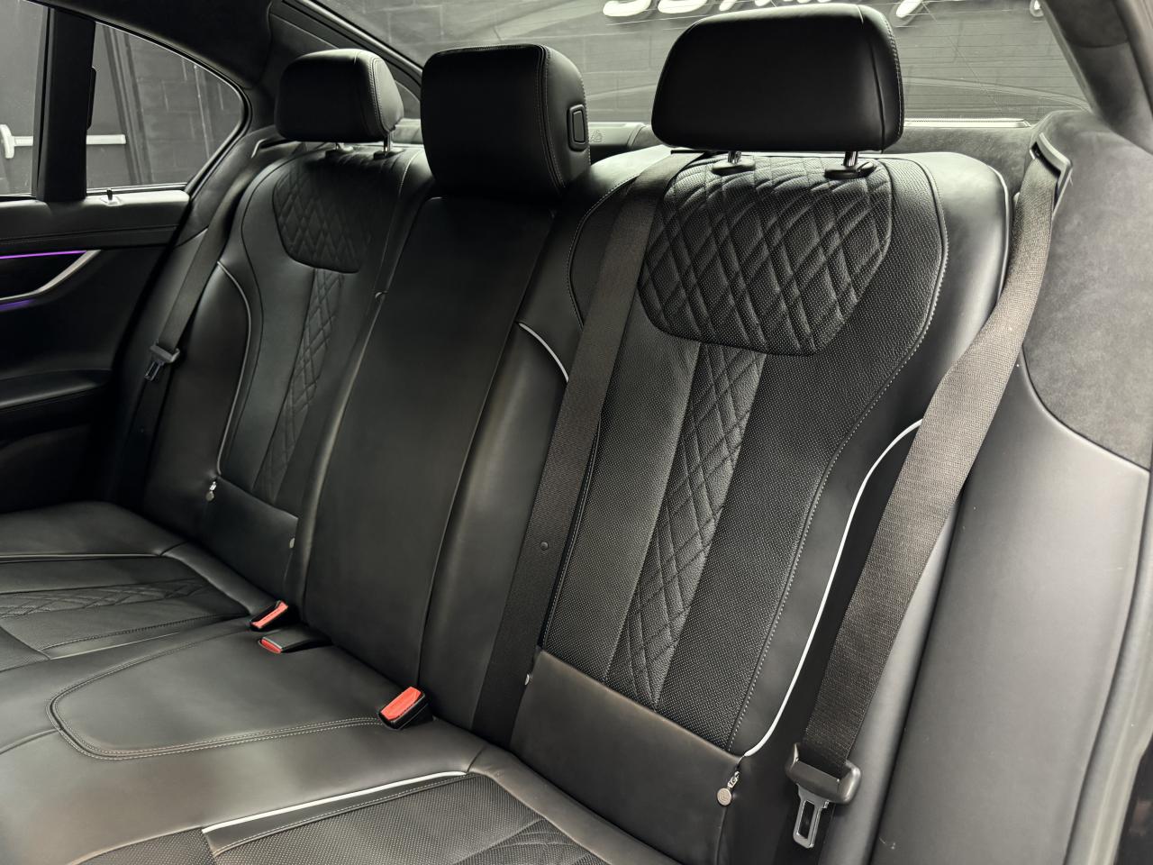 2017 BMW 750i M SPORT|NIGHT VIS|BSM|LKA|360CAM|HK SOUND|MASSAGE| Photo