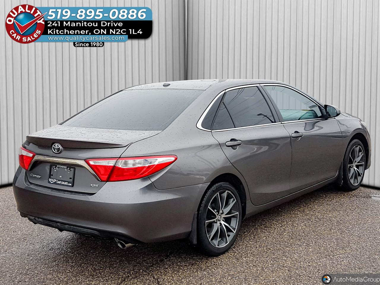 2016 Toyota Camry XSE *LEATHER-SUNROOF* Photo3