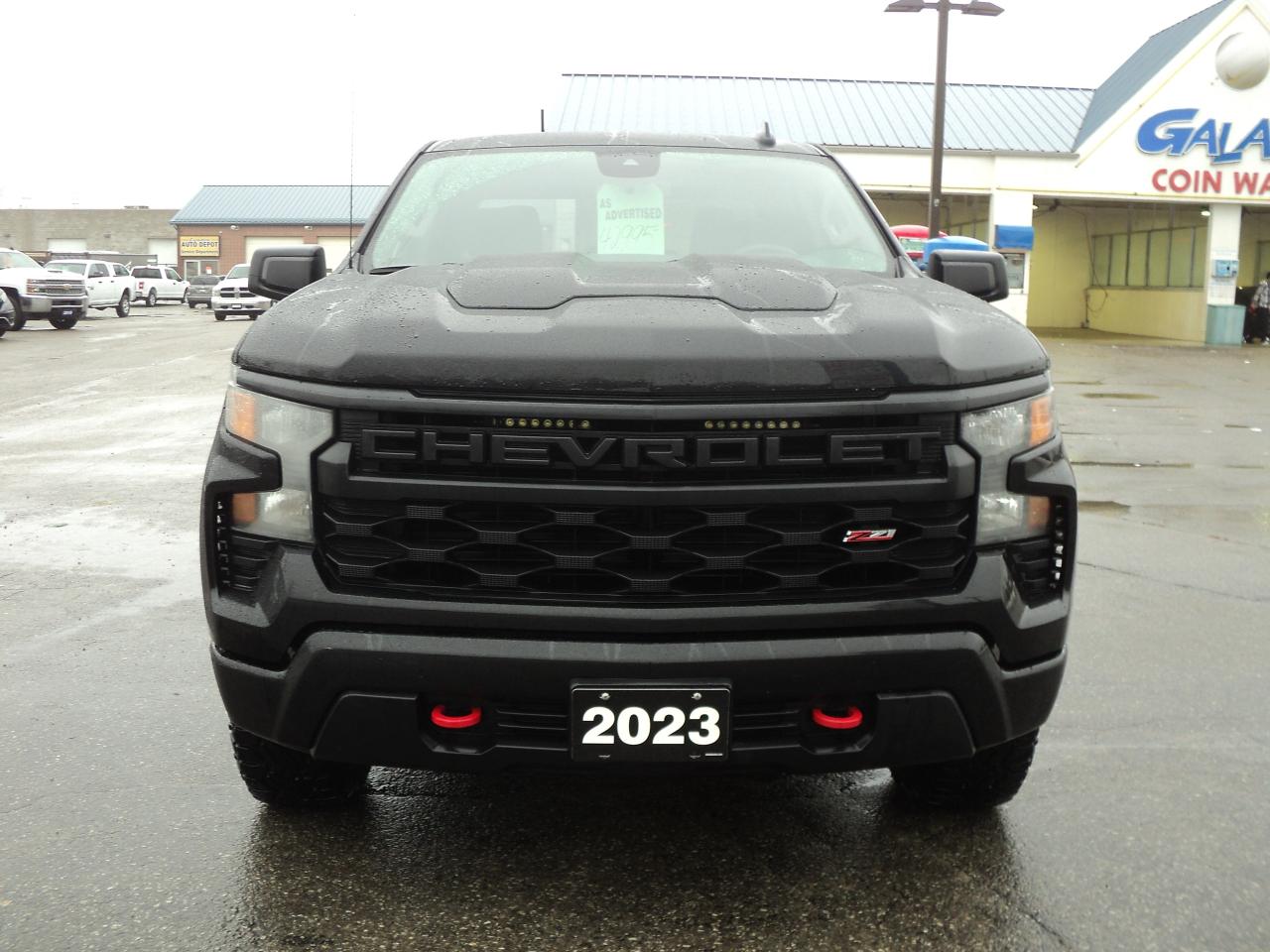2023 Chevrolet Silverado 1500 CustomTrailBossCrewCab4WD Z71 2.7L4cylGas5'10"Box Photo