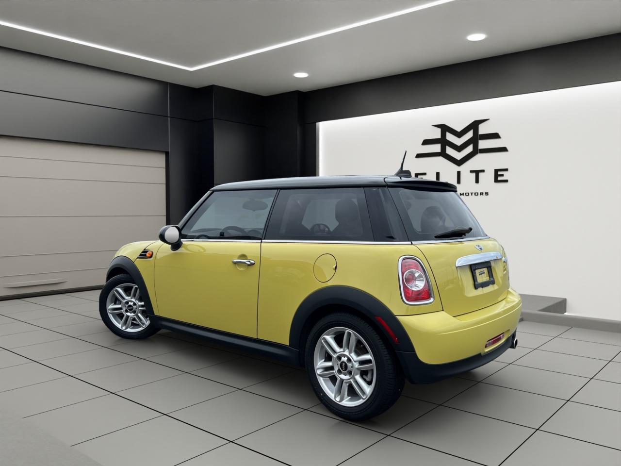 2011 MINI Cooper Coupe Classic - 69,000Kms - Low Kms !! Photo4