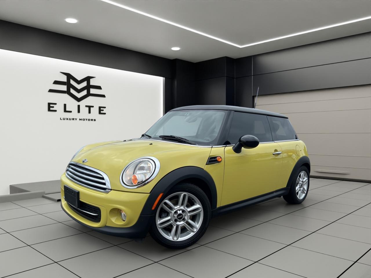 2011 MINI Cooper Coupe Classic - 69,000Kms - Low Kms !! Photo2