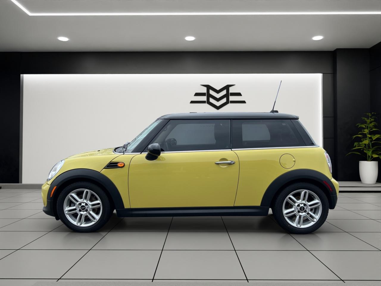 2011 MINI Cooper Coupe Classic - 69,000Kms - Low Kms !! Photo3