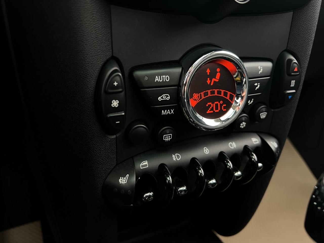 2011 MINI Cooper Coupe Classic - 69,000Kms - Low Kms !! Photo