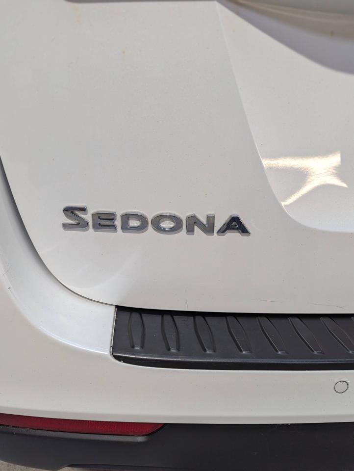 2019 Kia Sedona LX FWD Photo