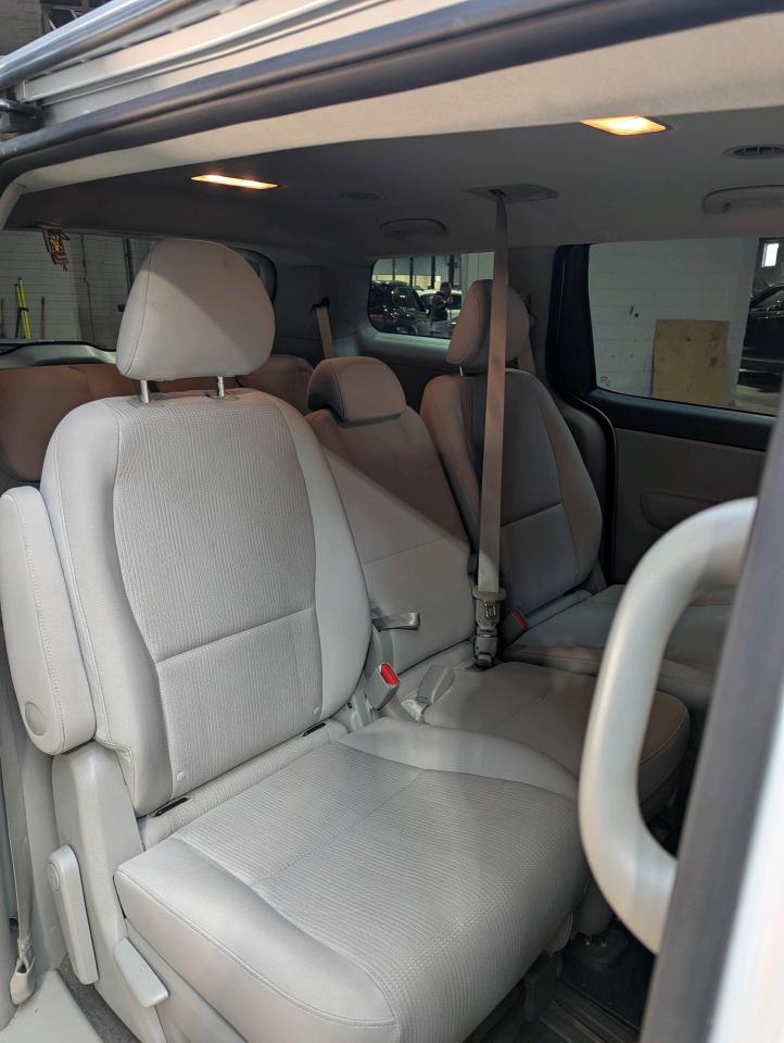 2019 Kia Sedona LX FWD Photo