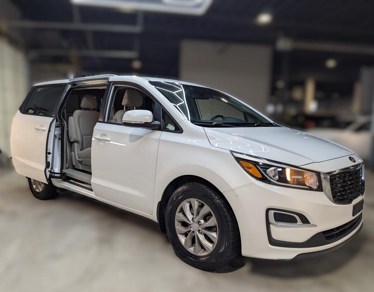 2019 Kia Sedona LX FWD Photo