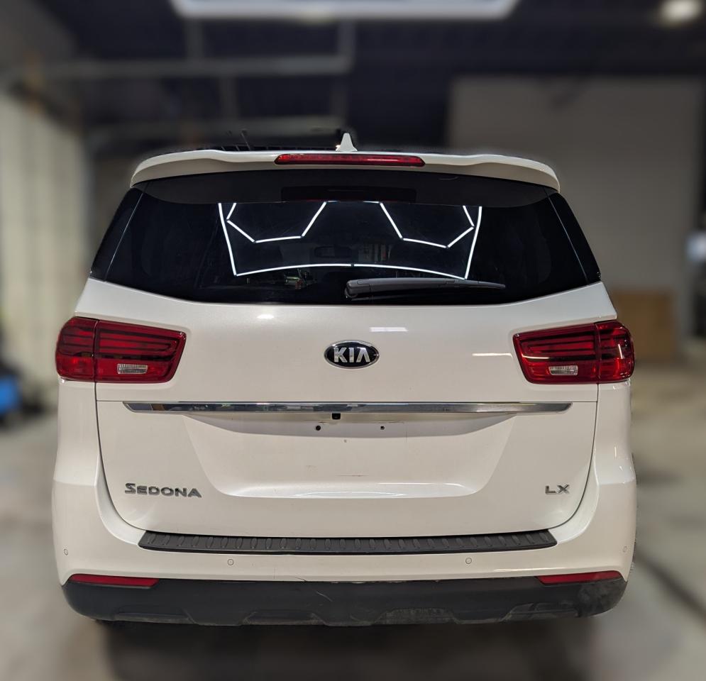 2019 Kia Sedona LX FWD Photo