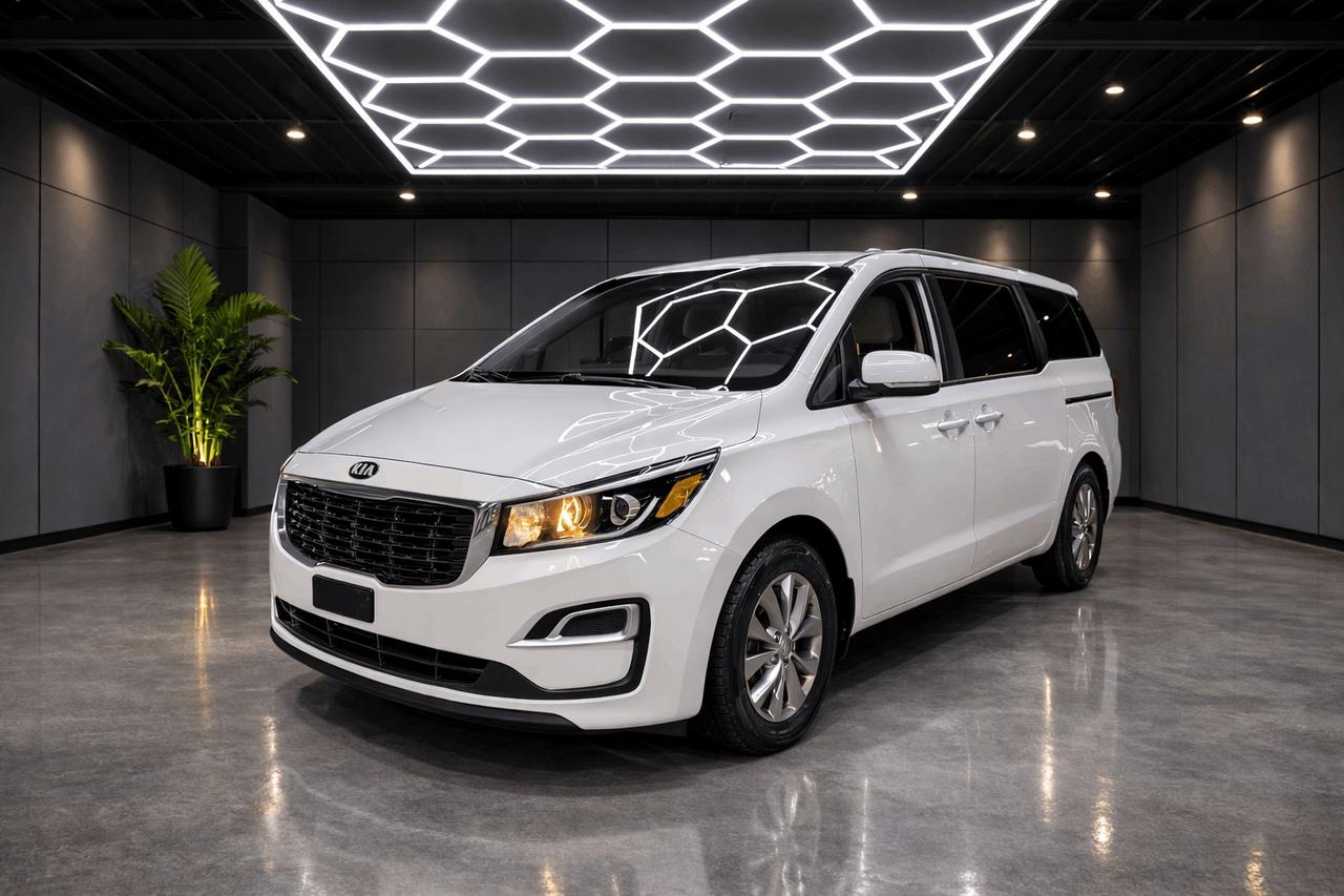 2019 Kia Sedona LX FWD Photo3