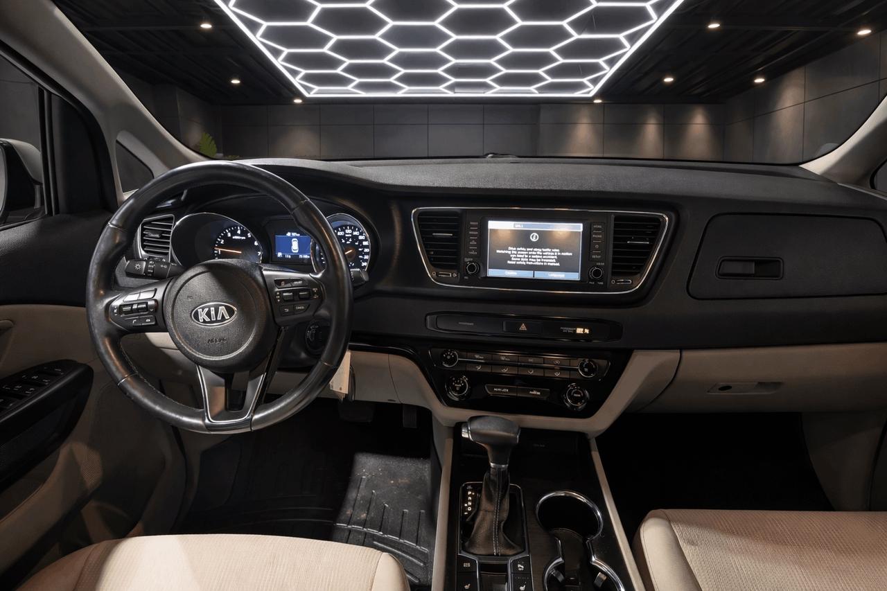 2019 Kia Sedona LX FWD Photo