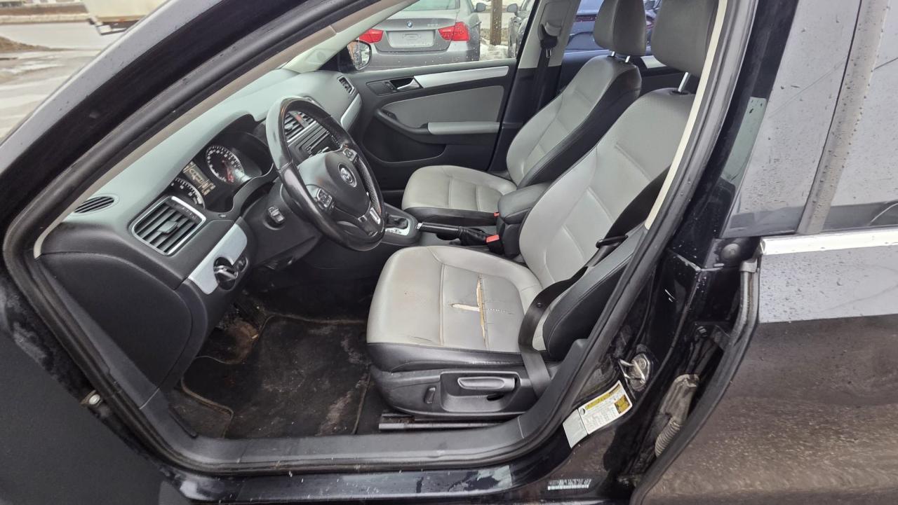 2013 Volkswagen Jetta HYBRID, TRENDLINE, RUNS WELL, AS IS SPECIAL Photo