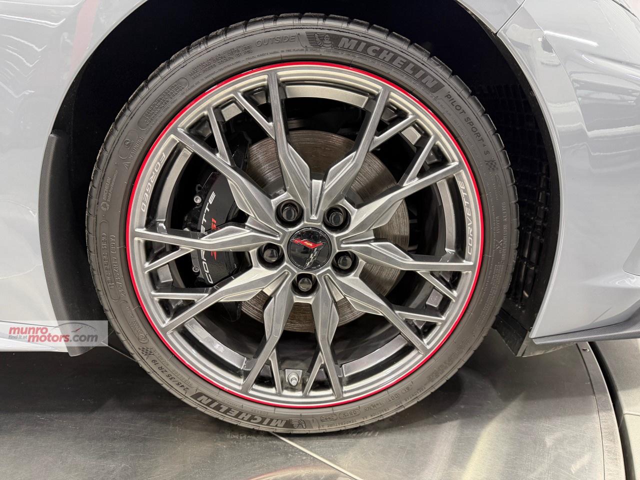 2025 Chevrolet Corvette StingRay Coupe 2LT Photo