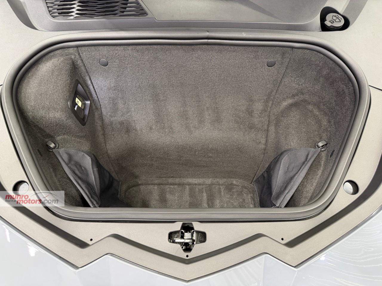 2025 Chevrolet Corvette StingRay Coupe 2LT Photo