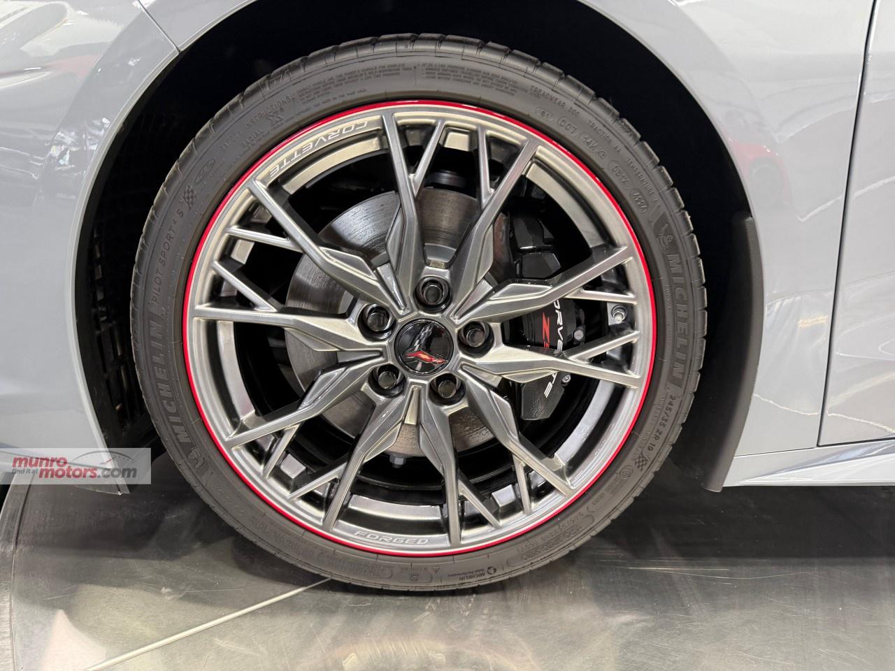 2025 Chevrolet Corvette StingRay Coupe 2LT Photo