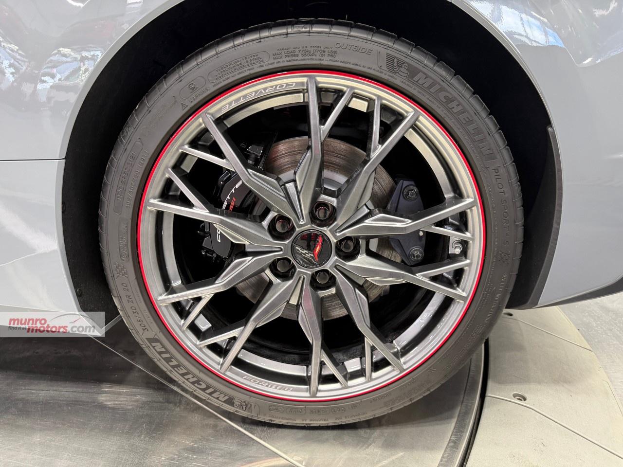 2025 Chevrolet Corvette StingRay Coupe 2LT Photo