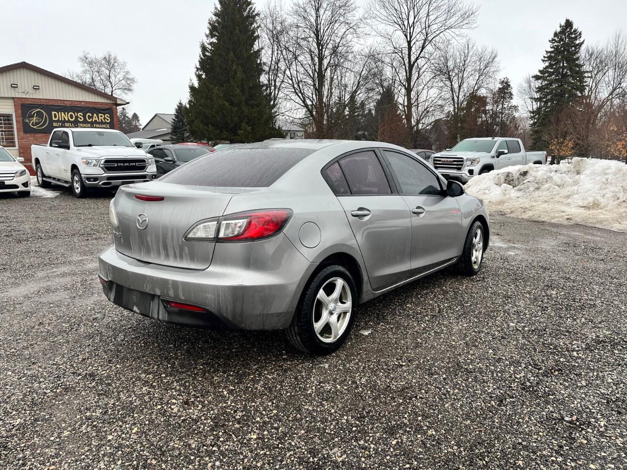 2011 Mazda MAZDA3 4dr Sdn Auto GX Photo
