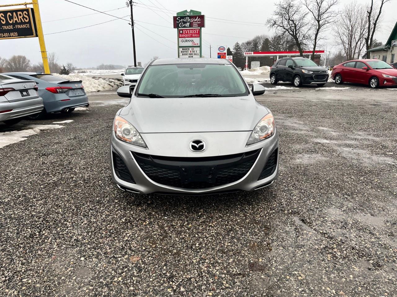 2011 Mazda MAZDA3 4dr Sdn Auto GX Photo