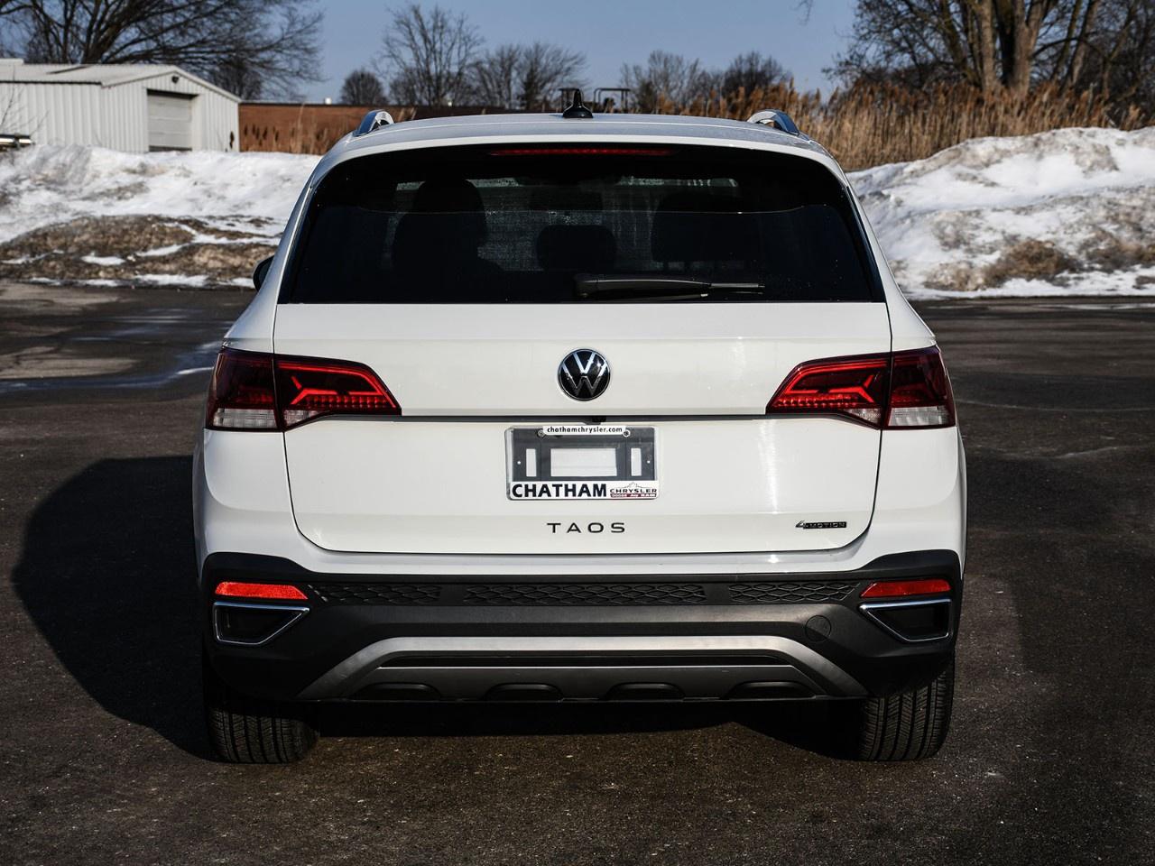 2022 Volkswagen Taos Comfortline 4Motion Photo