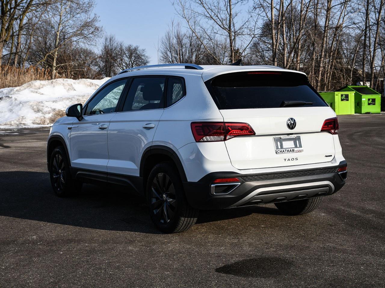 2022 Volkswagen Taos Comfortline 4Motion Photo