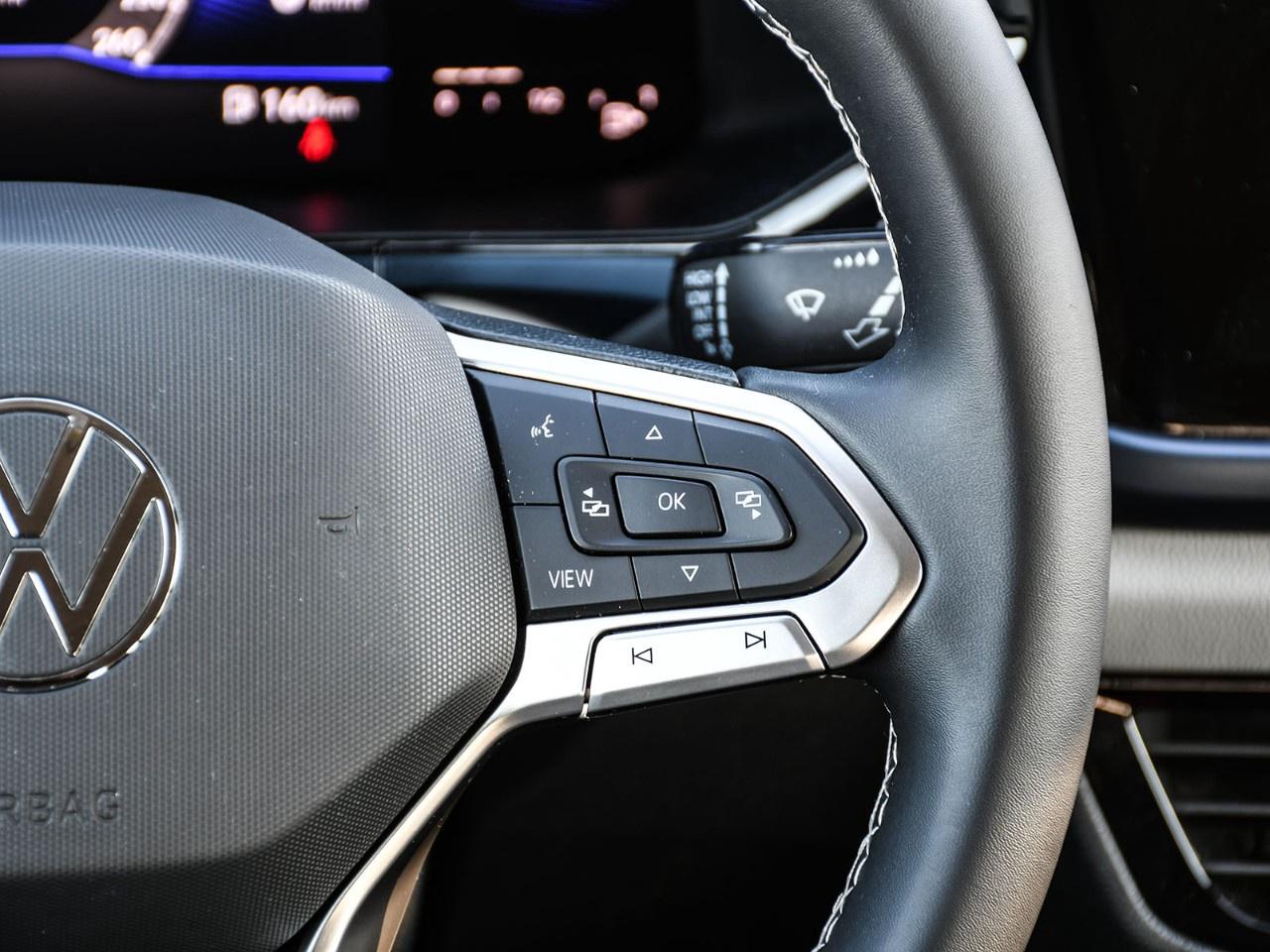 2022 Volkswagen Taos Comfortline 4Motion Photo