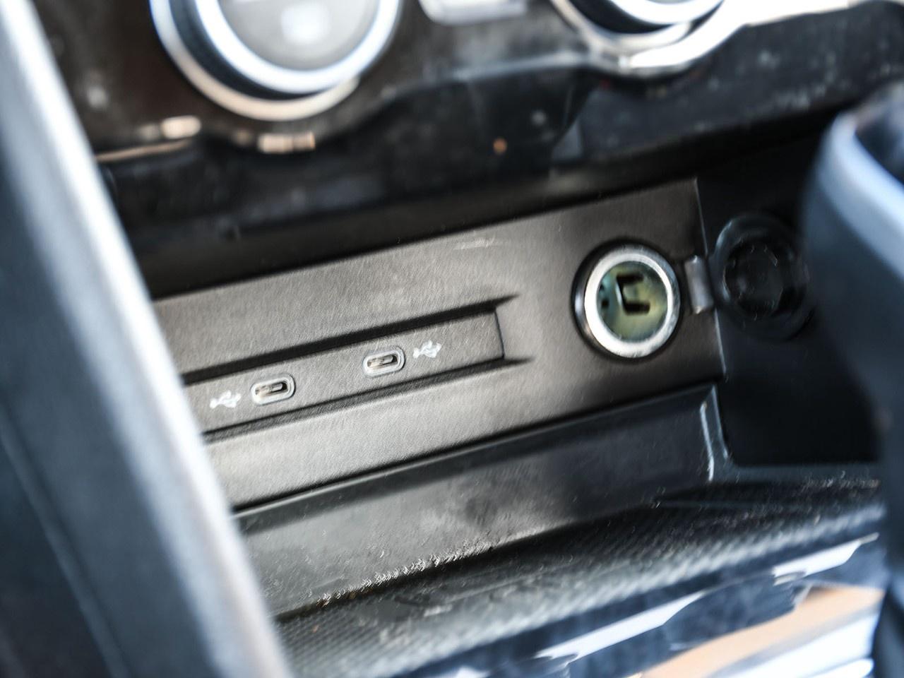 2022 Volkswagen Taos Comfortline 4Motion Photo