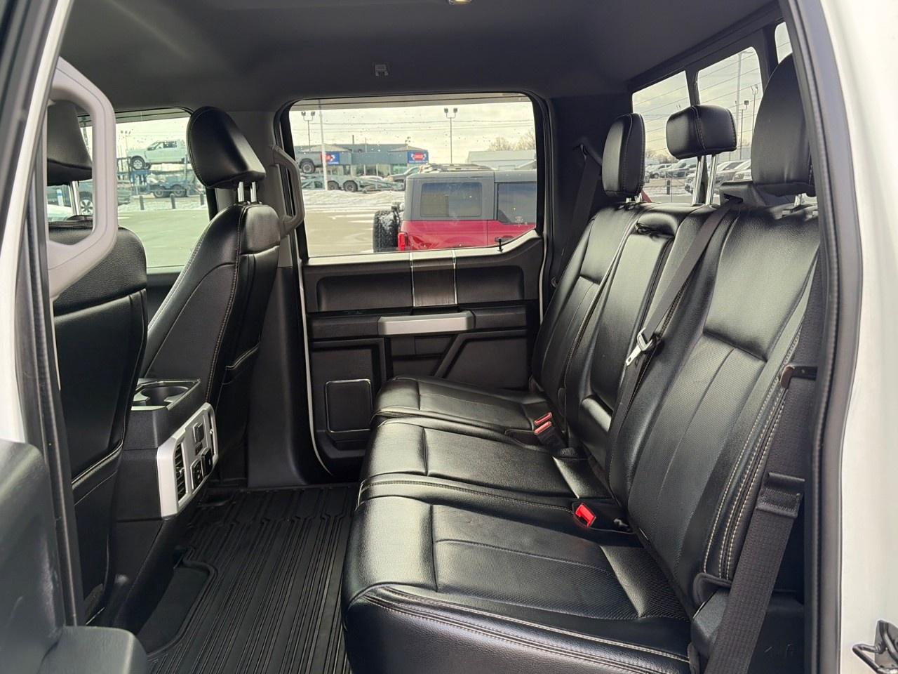 2021 Ford F-250 Super Duty SRW LARIAT 4WD CREW CAB 6.75' BOX Photo