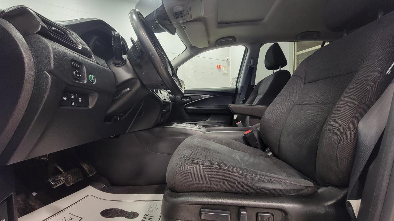 2021 Honda Pilot EX Photo