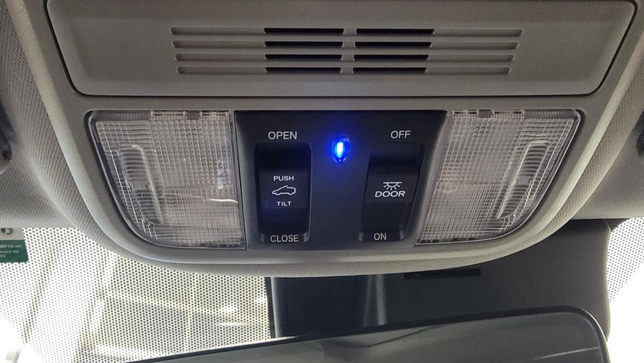 2021 Honda Pilot EX Photo