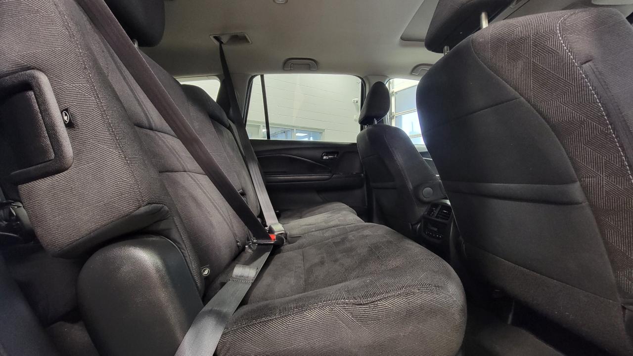 2021 Honda Pilot EX Photo