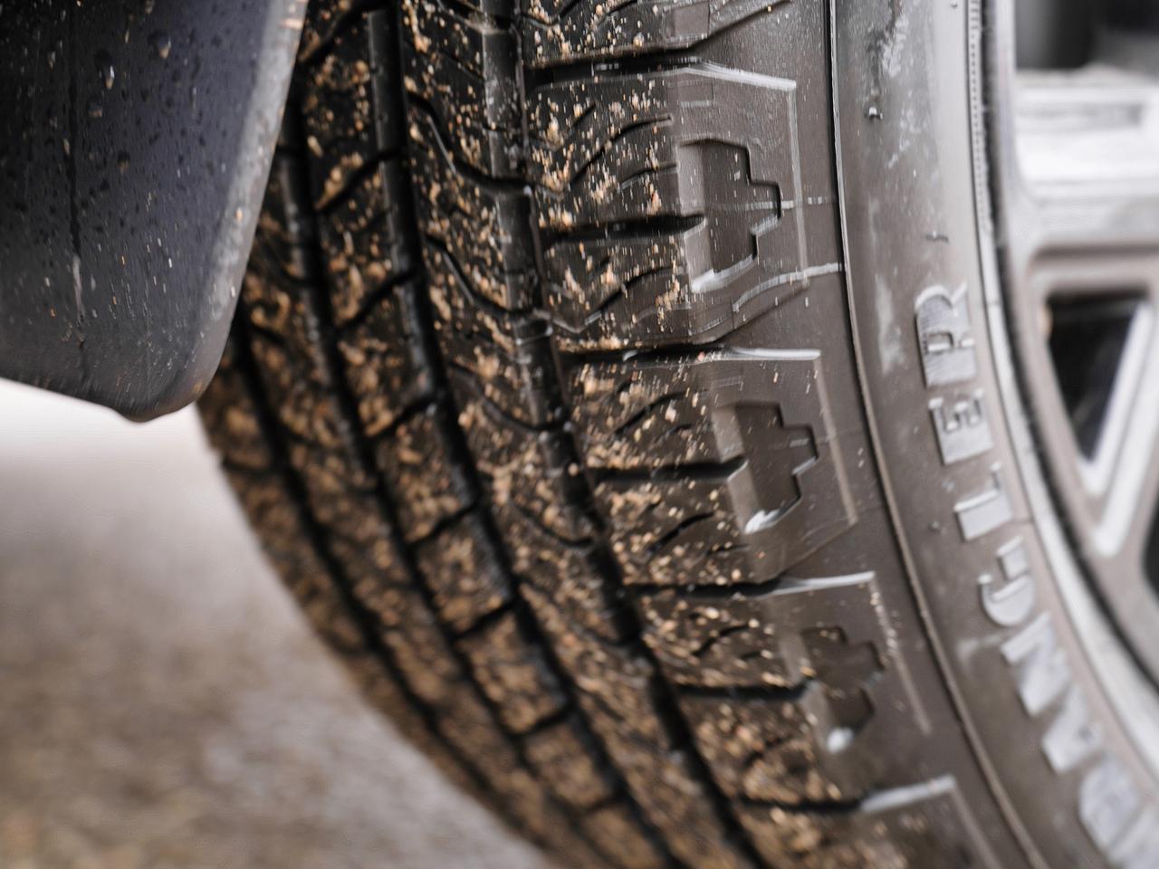 2026 Ford Maverick LARIAT | LEATHER | SUN ROOF | 360 BACK UP CAM Photo