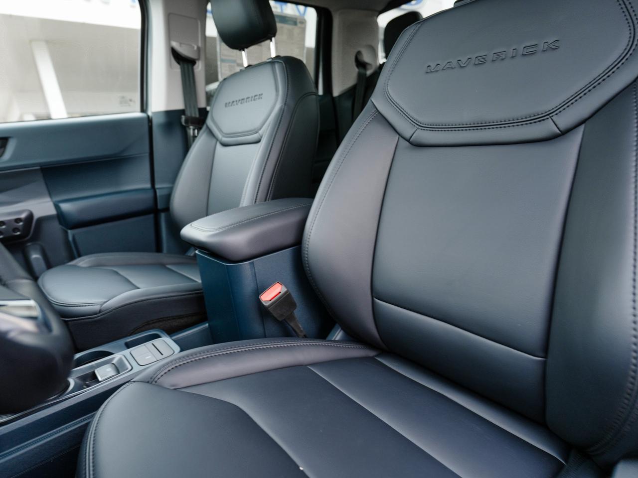 2026 Ford Maverick LARIAT | LEATHER | SUN ROOF | 360 BACK UP CAM Photo