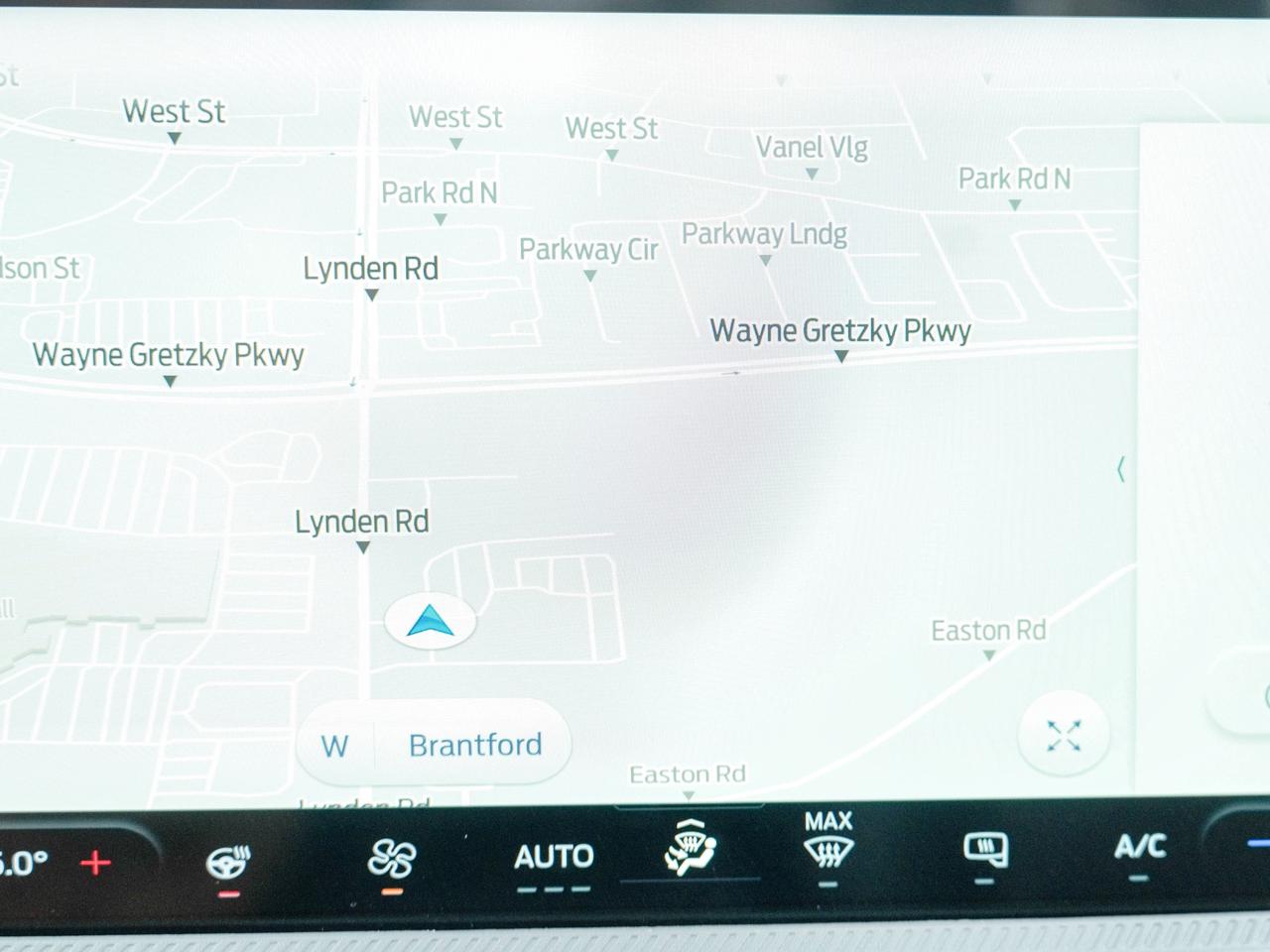 2026 Ford Maverick LARIAT | LEATHER | SUN ROOF | 360 BACK UP CAM Photo