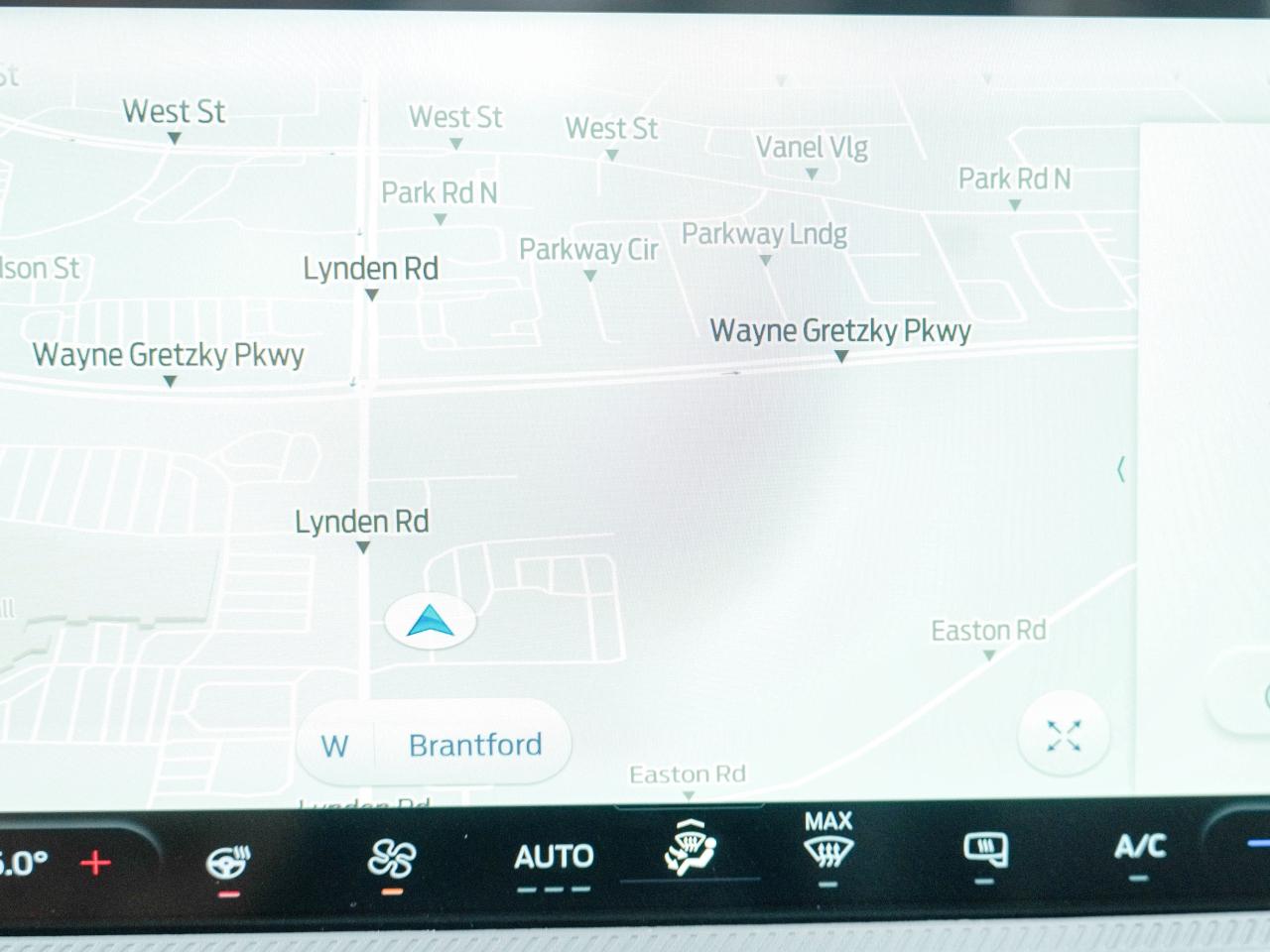 2026 Ford Maverick LARIAT | LEATHER | SUN ROOF | 360 BACK UP CAM Photo