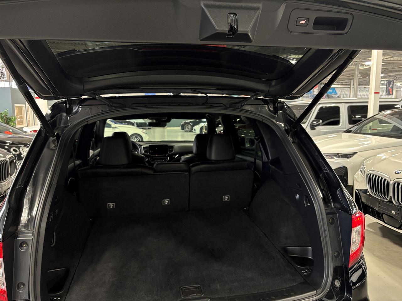 2019 Honda Passport Touring AWD|V6|NAV|LEATHER|SUNROOF|ECOMODE|SAFETEC Photo