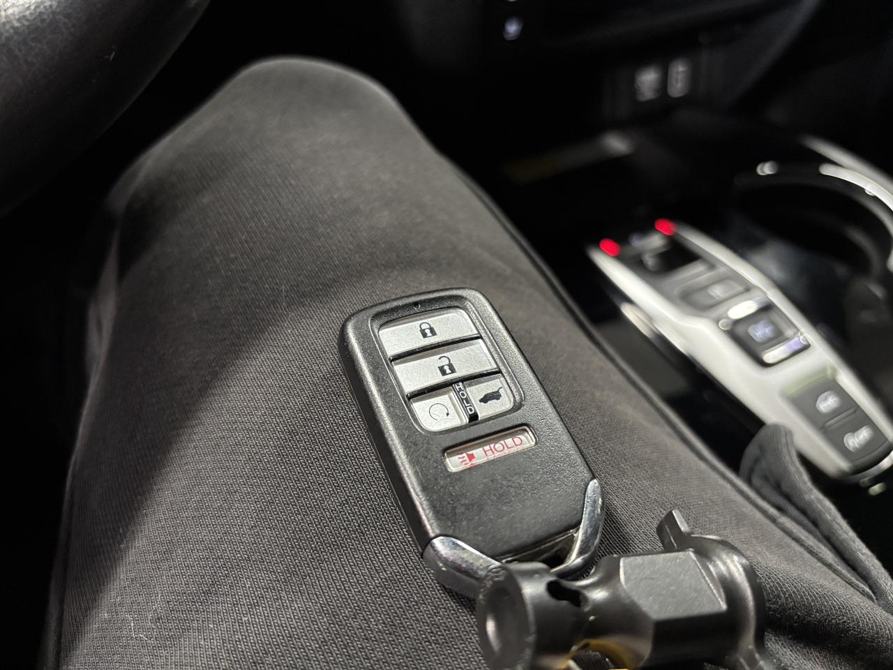 2019 Honda Passport Touring AWD|V6|NAV|LEATHER|SUNROOF|ECOMODE|SAFETEC Photo