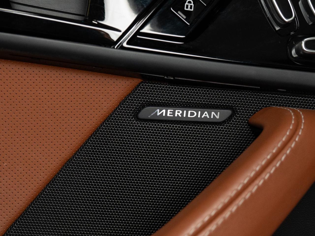 2022 Jaguar F-Type P450 | CONVERTIBLE | R-DYNAMIC | 20 IN Photo