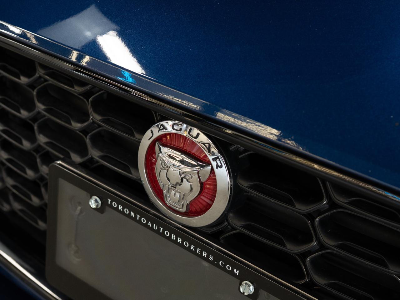 2022 Jaguar F-Type P450 | CONVERTIBLE | R-DYNAMIC | 20 IN Photo