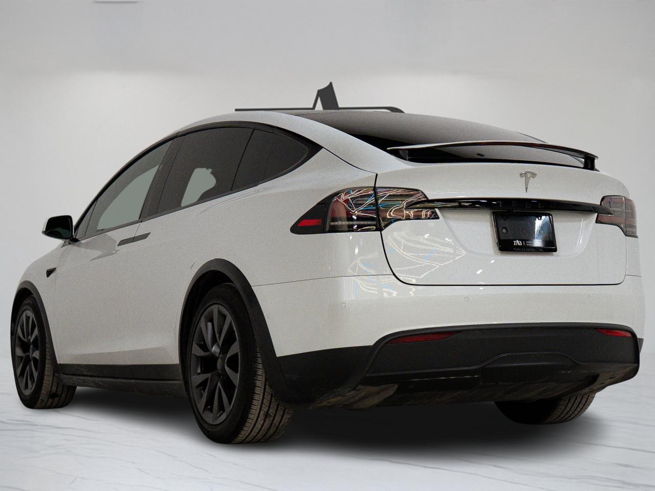 2023 Tesla Model X YOKE STEERING | 20 IN Photo