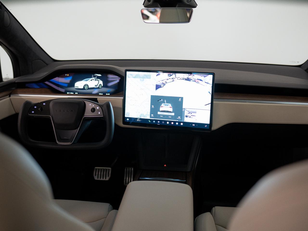 2023 Tesla Model X YOKE STEERING | 20 IN Photo