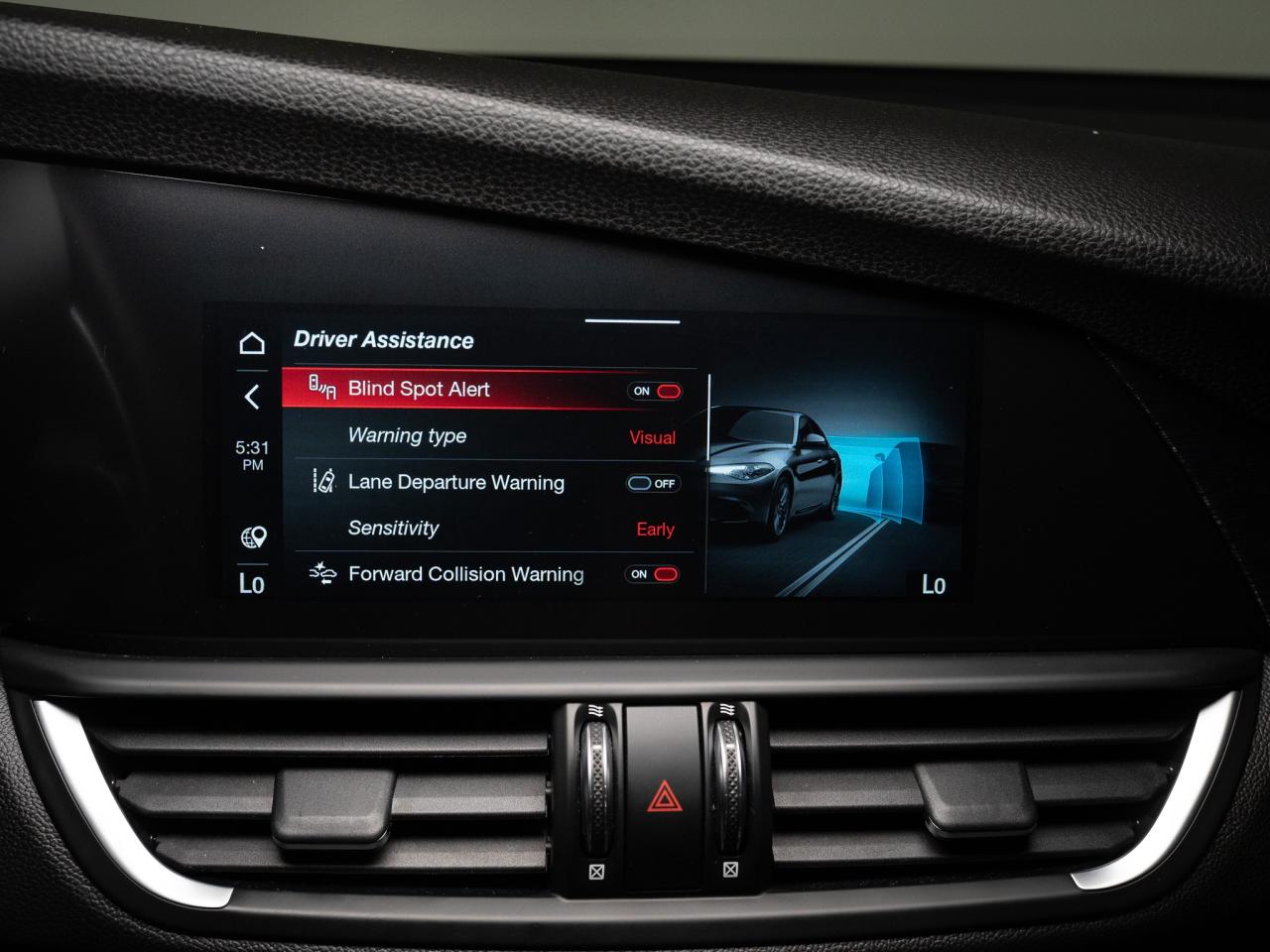 2022 Alfa Romeo Giulia SPRINT | Q4 | SUNROOF | 20 IN Photo