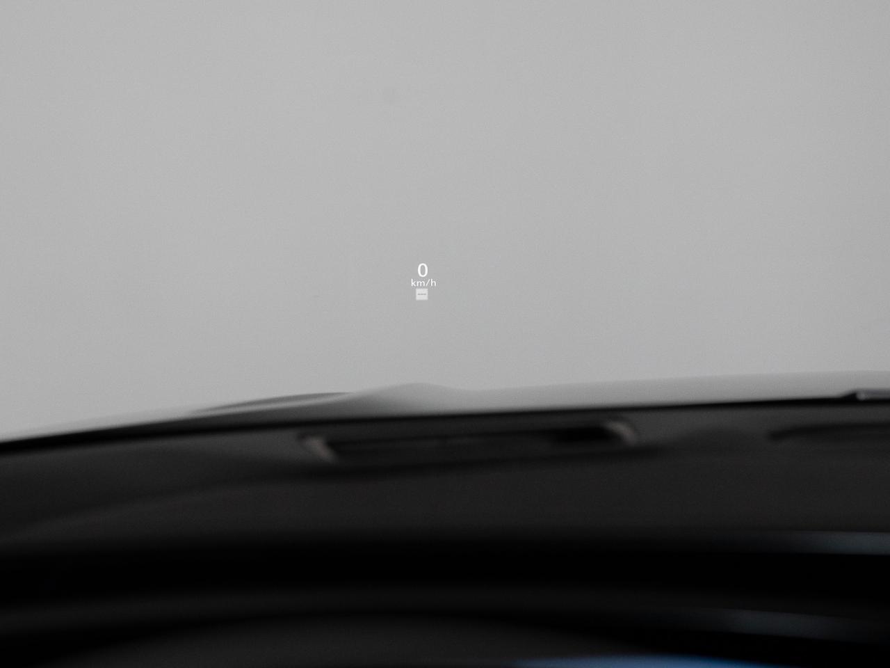 2024 Cadillac Escalade ESV PREMIUM LUXURY | 7 PASS | PERFORMANCE PKG | 22 IN Photo