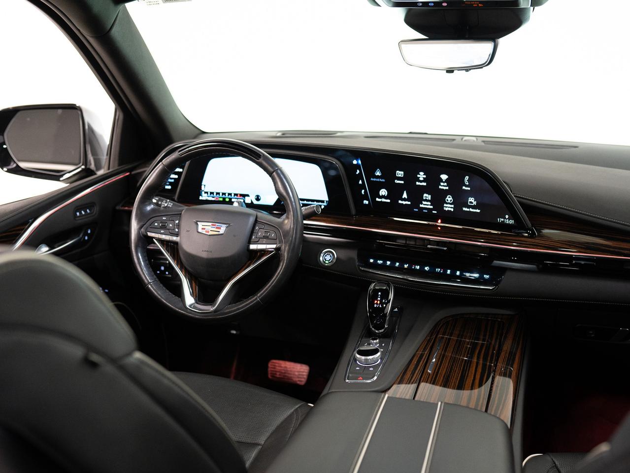 2024 Cadillac Escalade ESV PREMIUM LUXURY | 7 PASS | PERFORMANCE PKG | 22 IN Photo